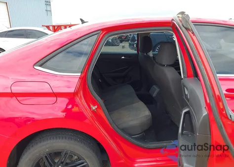 2019 Volkswagen Jetta 1.4T R-Line/1.4T S/1.4T Se from USA, damaged, VIN 3VWC57BU3KM031005